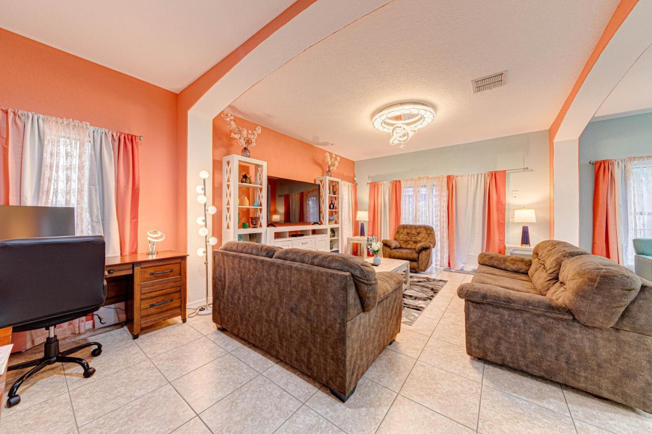 Affordable 4 Bedroom Luxury Villa Near Disney/Private Pool/Arcade/Game Room 奥兰多 外观 照片